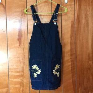 Overall dress